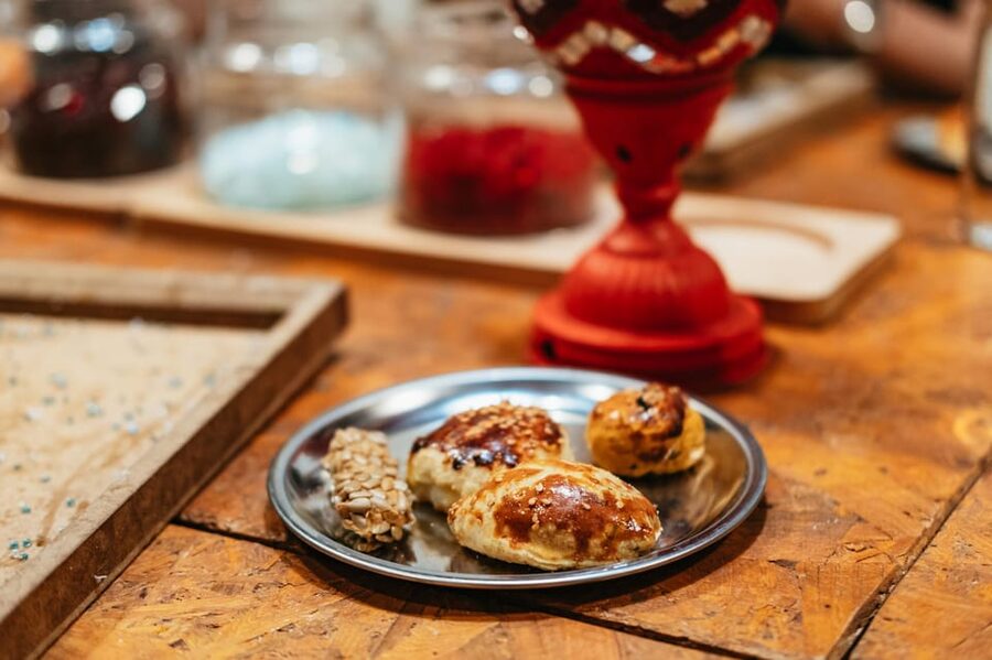 Istanbul:Original Turkish Mosaic Lamp Workshop w/ Snacks - Template on a glass sphere: how the mosaic starts