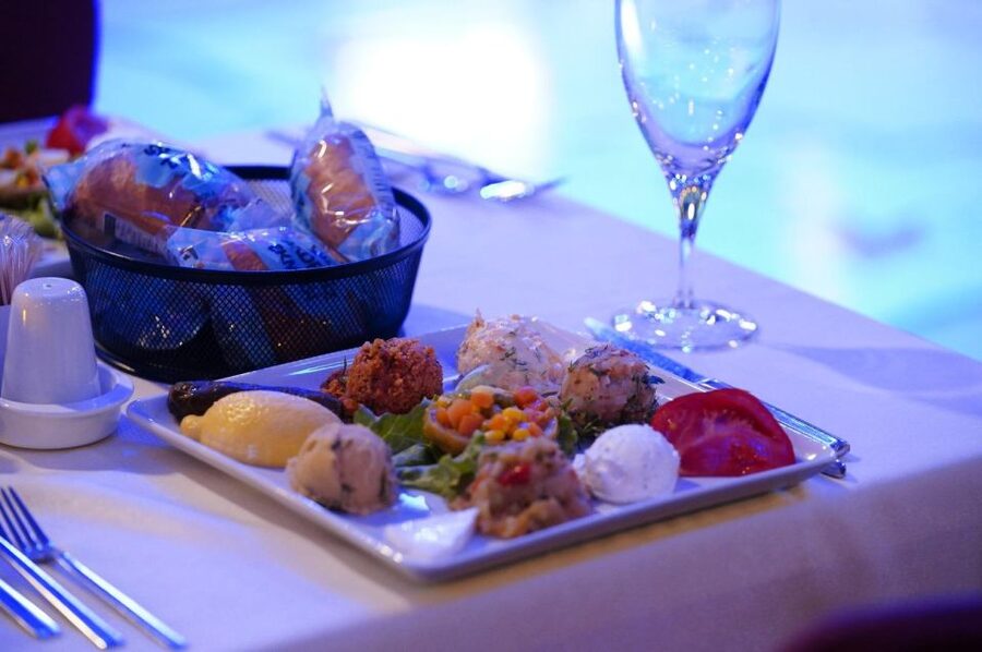 Istanbul: Pasha Istanbul Dinner Cruise - Why this 3-hour dinner cruise fits Istanbul so well