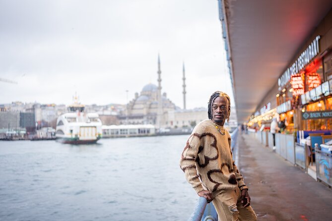 Istanbul Photoshoot tour with Local Photographer - Galata Bridge panoramas: shoot both sides for real variety