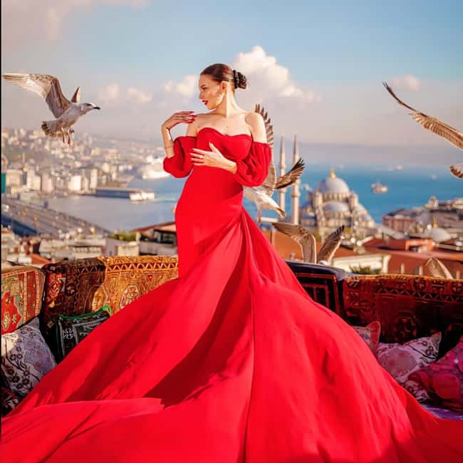 Istanbul: Photoshoot with Professional Photographer - How the 90-minute session actually flows with Haris