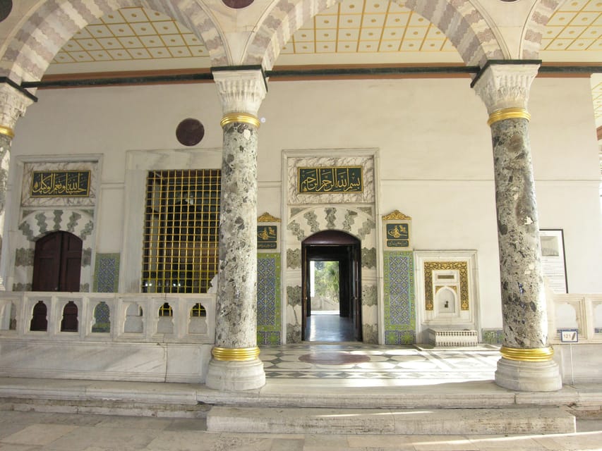 Istanbul Port: City Sights Tour for Cruise Ship Passengers - Grand Bazaar: bargaining practice and a sensory overload you can steer
