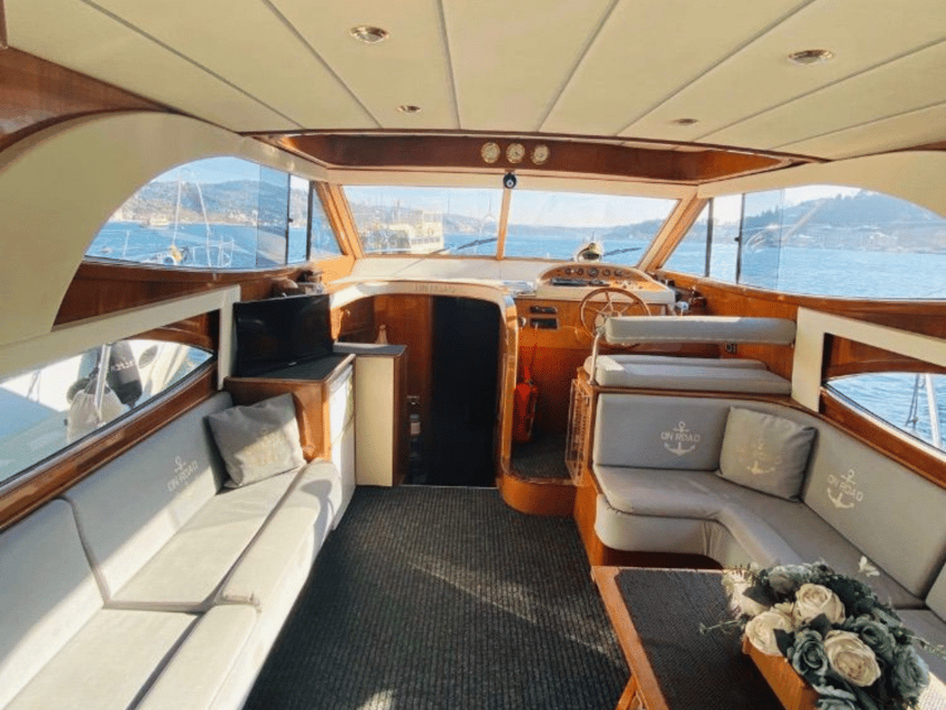 Istanbul: Private Bosphorus Tour On Luxury Yacht - Key things you’ll notice on this Bosphorus yacht tour