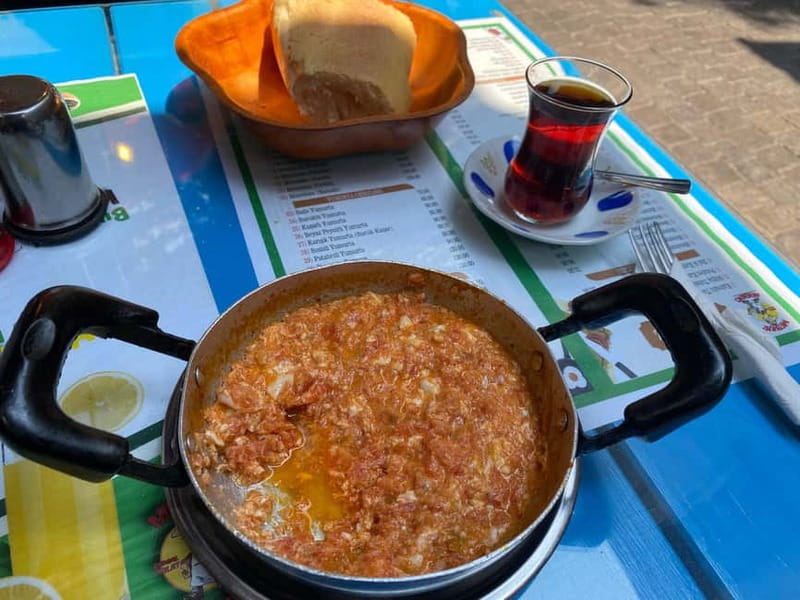 Istanbul: Private Food and City Tour with a Local Host - Balat Color, Tünel, and the Istiklal Street Finish