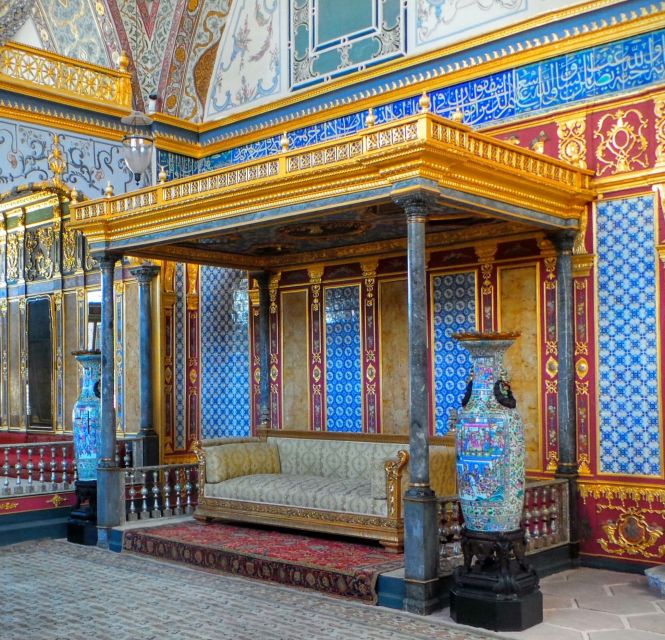 Istanbul: Private Guided Tour - Topkapi Palace in 90 minutes: focus beats speed