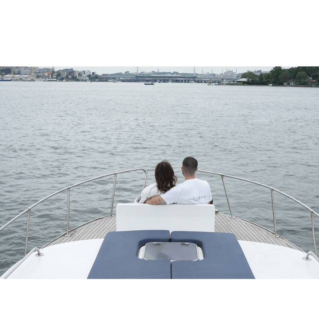 İstanbul:Private Luxury Yacht on Bosphorus 14 Meter(46 feet) - The Bosphorus Route: What Each Photo Stop Really Gives You