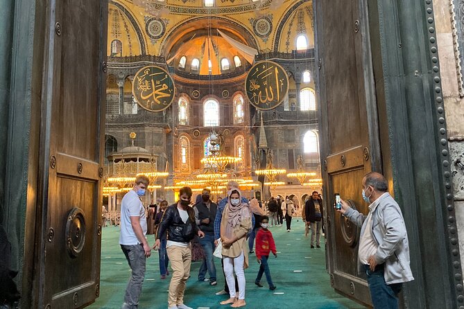 Istanbul Private Walking Highlights Tour - Topkapi Palace in Two Hours: Seeing Power Without Losing the Plot