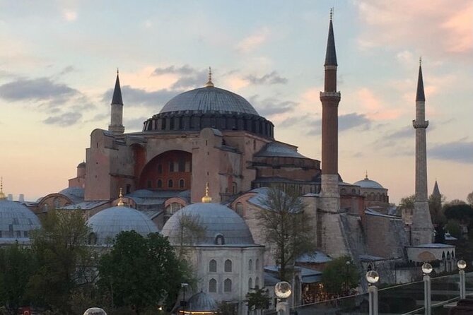 Istanbul Private Walking Highlights Tour - The 9:30 Meet Point at German Fountain Binbirdirek, and Your Pickup Options