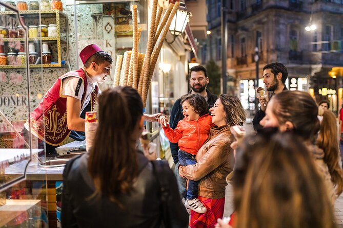 Istanbul Private Walking Tour: Highlights & Gems with a Local - Blue Mosque area: Ottoman courtyards and first views