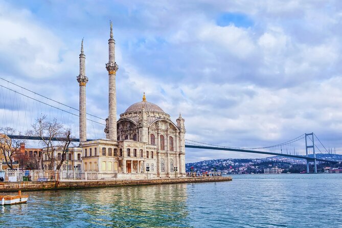 Istanbul Private Yacht Tour - 2 Hours - Private yacht timing: what 2 hours feels like