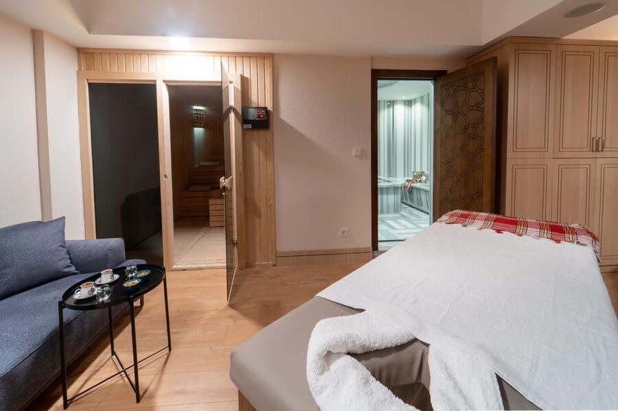 Istanbul: Public, Private or VIP Hammam & Spa in Old City - Massage Options: When to Choose Extra Time