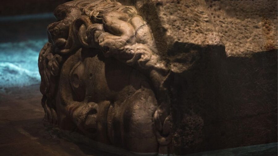 Istanbul's Iconic Duo: Hagia Sophia & Basilica Cistern - Headsets, pacing, and how the tour avoids the common pitfalls