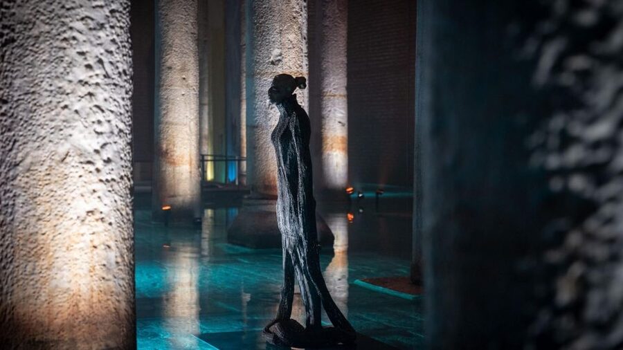 Istanbul's Iconic Duo: Hagia Sophia & Basilica Cistern - Language and your guide style, plus the Golden Content Pack bonus