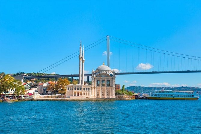 Istanbul Shore Excursion: Small-Group Bosphorus Cruise and Istanbul Egyptian Bazaar - Coach route moments: Galata Bridge, Golden Horn, and quick scenery breaks