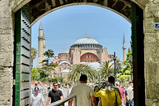 Istanbul Sightseeing Walking Tour - Hagia Sophia Grand Mosque: the dome you recognize, explained the right way