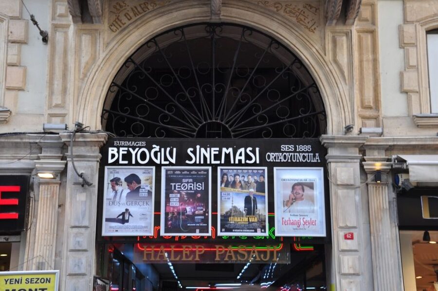 Istanbul: Taksim District Half-Day Walking Tour - How long is it really, and what the walking rhythm feels like