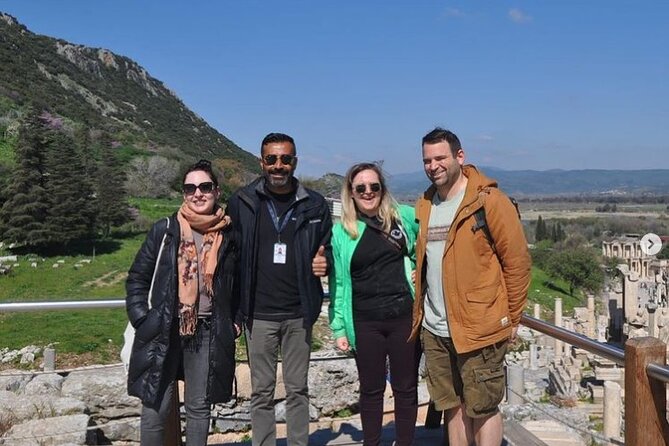Istanbul to Ephesus Full Day Guided Tour, Flight and Lunch incl. - Lunch included: what you should expect and what you should bring