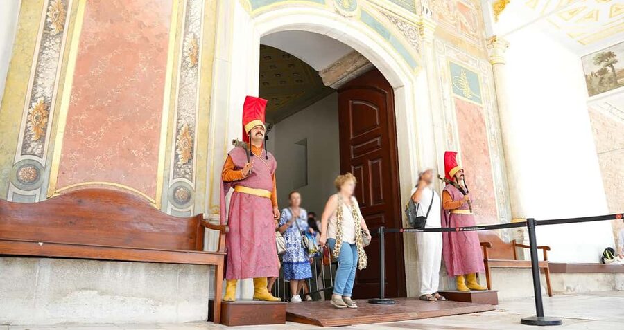 Istanbul: Topkapi and Harem Tour with Skip-the-Line Ticket - Key Points to Know Before You Go