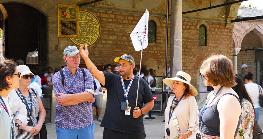 Istanbul: Topkapi and Harem Tour with Skip-the-Line Ticket - What You’ll Like Most, Based on Real-World Guide Energy