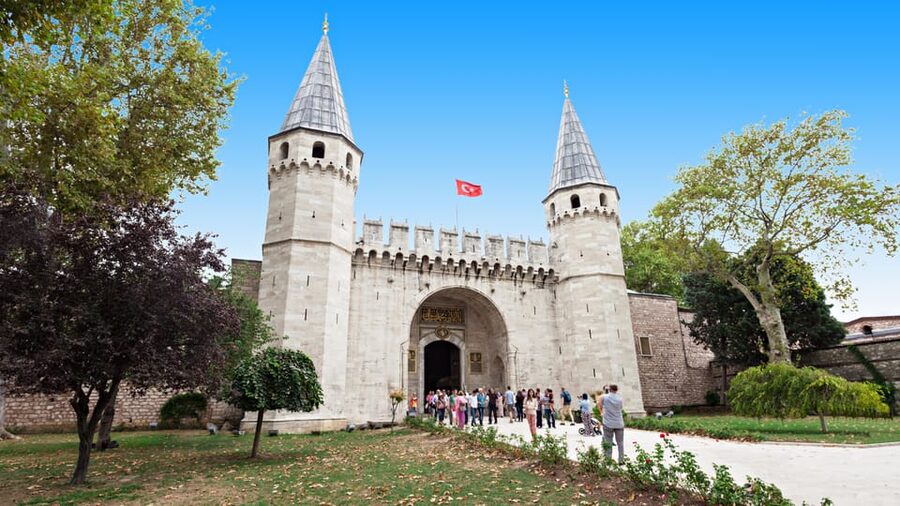 Istanbul: Topkapi Palace and Harem Guided Tour - Meeting logistics and pace: what to do before you show up