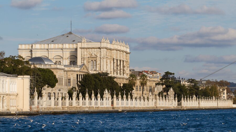 Istanbul: Topkapi Palace & Dolmabahce Palace Combo Ticket - Practical Museum Rules That Can Affect Your Comfort