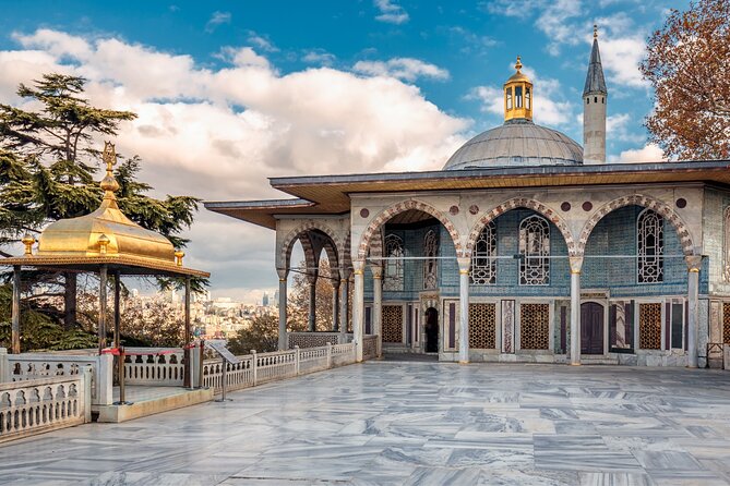 Istanbul: Topkapi Palace Guided Tour and Skip The Line - Who should book this Topkapi Palace and Hagia Irene tour