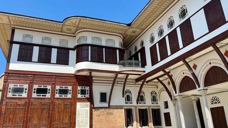 Istanbul: Topkapi Palace & Harem Museum Ticket & Audio Guide - Choosing your entry slot: how to pick the best time