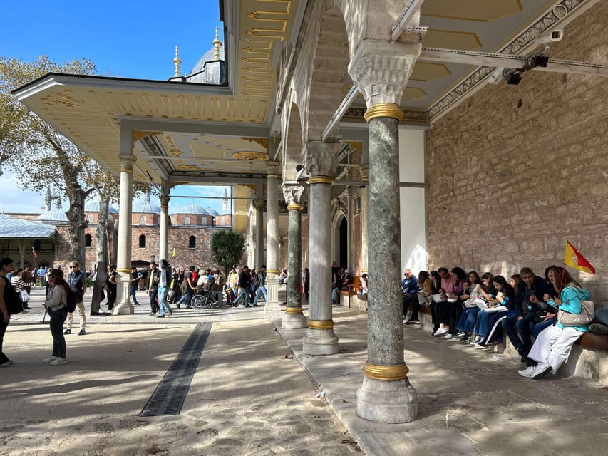 Istanbul: Topkapi Palace & Harem Museum Ticket & Audio Guide - Don’t wing the audio guide: your phone setup matters