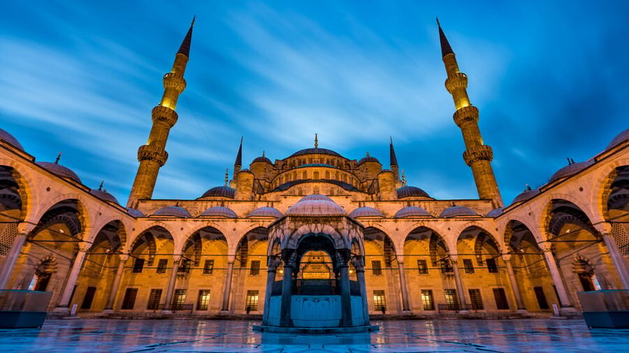 Istanbul: Tour of Hagia Sophia and Blue Mosque By Night - Should You Book This Hagia Sophia and Blue Mosque Night Tour?
