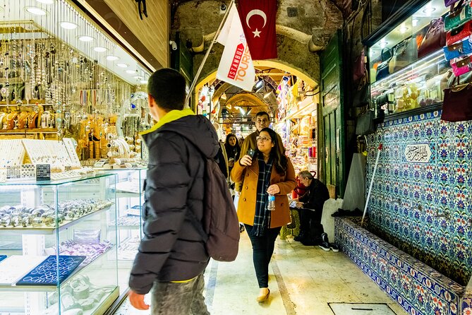 Istanbul Tourist Pass: Skip-the-Line Entry to 100+Activities - The Day Flow Starts at 9:00 am, and That Changes Everything