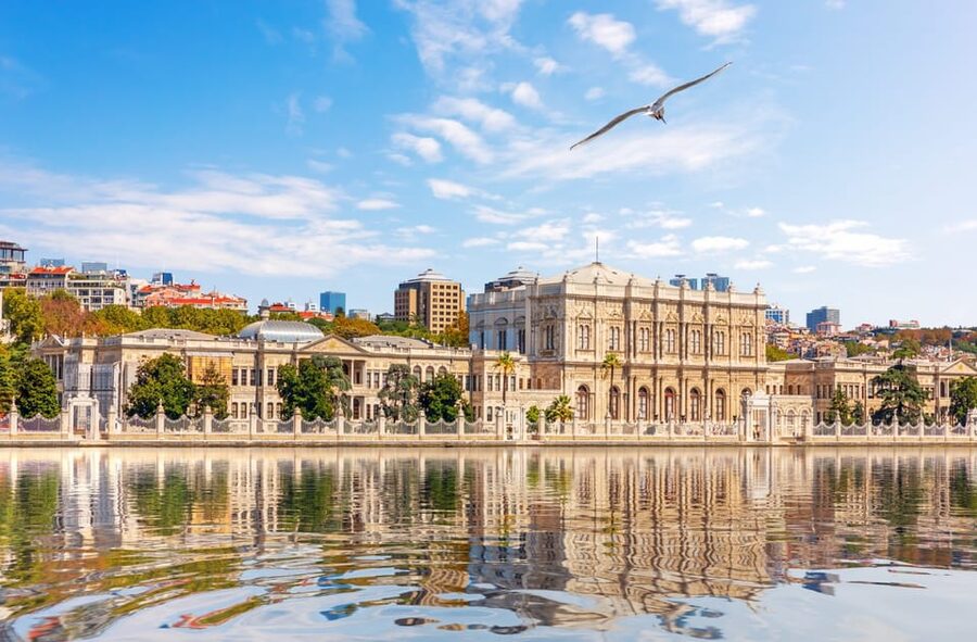 Istanbul: TouristPass Skip-the-Line Entry to 100+Attractions - Bosphorus cruises, Whirling Dervishes, and food stops that reset your day