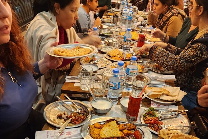 Istanbul Traditional Turkish Dinner and Dervish Experience - Kadinlar Pazarı and the kebab dinner that keeps coming