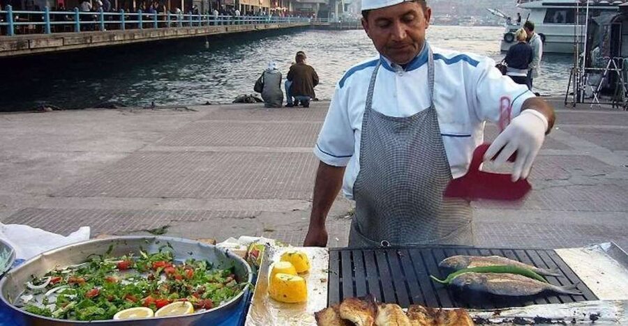 Istanbul: Turkish Food Tour in Kadikoy Across the Bosphorus - Kadıköy orientation: a 15-minute look at how locals actually live