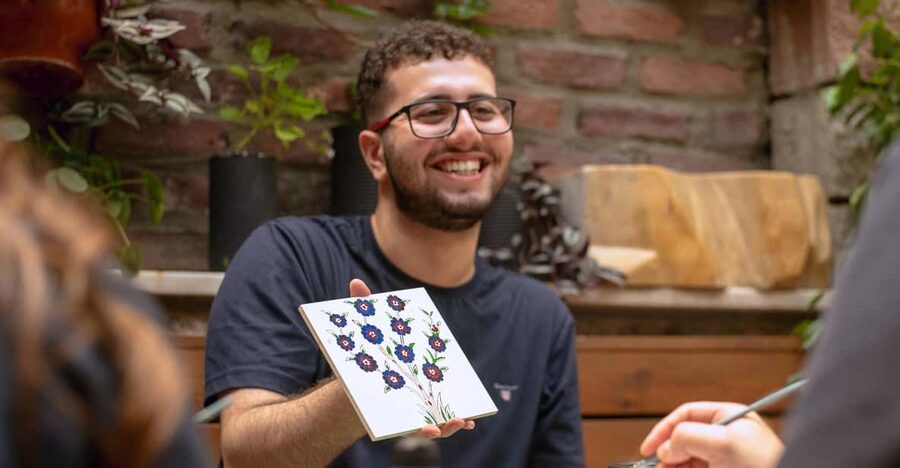 Istanbul: Turkish Tile Painting & Ceramic Workshop w/ Snacks - Language and Comfort: English, Turkish, and No Pressure