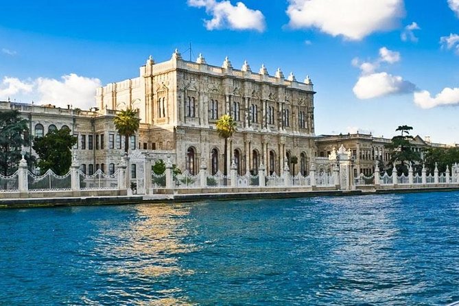 Istanbul Two Continents Tour with Lunch and Bosphorus Cruise - Stop 1: Çamlıca Hill for city orientation and photo angles