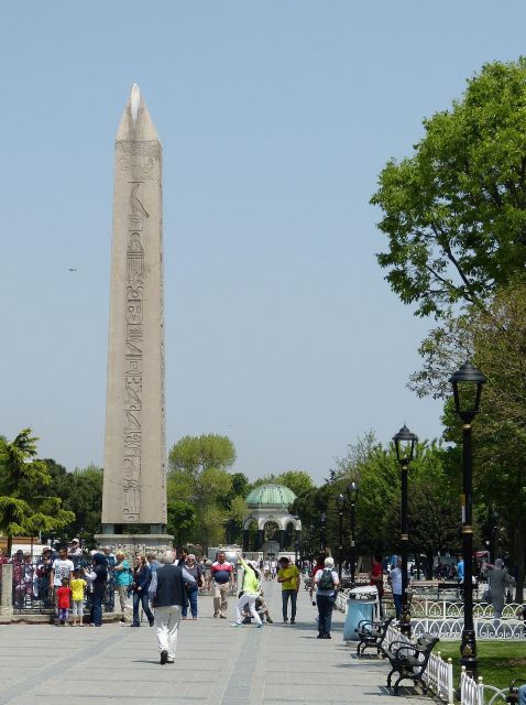 Istanbul Walking Tour: Discovering Old Town - Basilica Cistern underground, Roman-era ruins and Medusa heads
