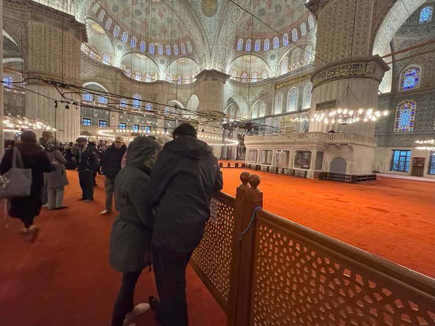 Istanbul Walking Tour: Mosques, Palace, Cistern with Lunch - Hagia Sophia: The Main Time Sink, and Why the Skip Option Matters
