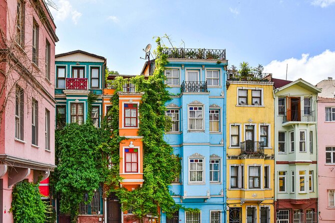 Istanbul Walking Tour with Audioguide on Your Smartphone - Hagia Sophia, Fountain of Ahmed III, and a practical break at Hammam Hürrem Sultan