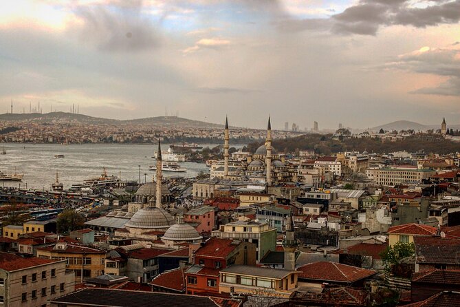 Journey Through Istanbul's History - Stop 2: The Blue Mosque, six minarets and İznik tile light