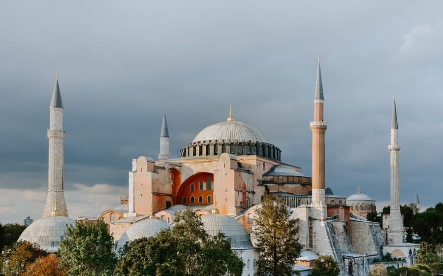 Little Hagia Sophia, Blue Mosque & Hagia Sophia Walking Tour - Theodosius Obelisk and Sultanahmet Square: ancient power meets Ottoman Istanbul