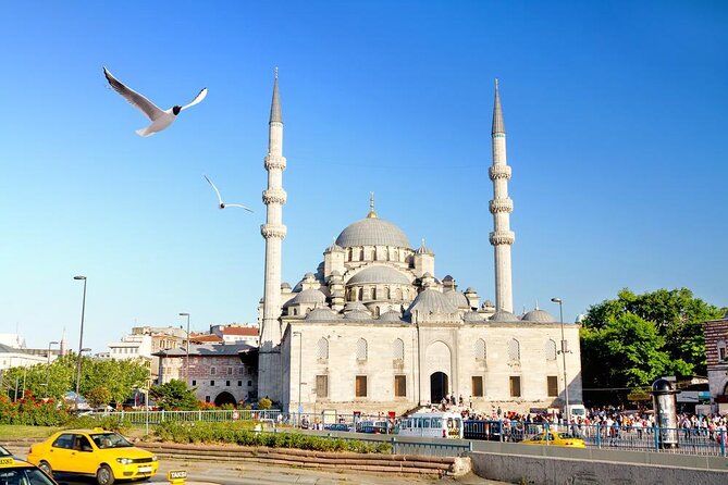 Local Food, History and Hidden Places Walking Tour in Istanbul - Key highlights to expect on this Istanbul food walk