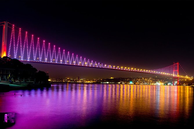 Luxury Bosphorus Dinner Cruise with Turkish Night Show - Entering the mood: what this night cruise is really like