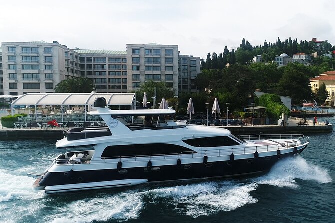 Luxury Bosphorus Yacht Cruise – Stopover in Asian Side - Asian side stop: Kanlıca Meydani and why 20 minutes can be enough