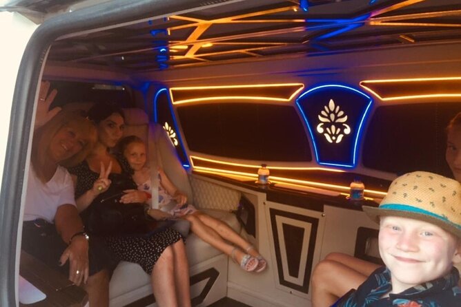 Luxury Maybaych Van İstanbul Airport Meet Transfer - Private transfer energy: saving time and reducing stress