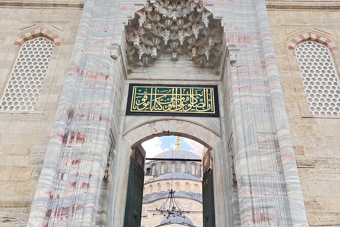 Luxury Private Istanbul Tour (allTickets and Transfers) VIP OSCAR - Topkapi Palace: courts, harem area, and the Treasury