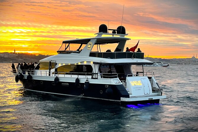 Luxury Sunset Yacht Cruise on the Bosphorus – Refresh & Relax - What You Get For the Price: Snacks, Tea, and Baklava Cookies