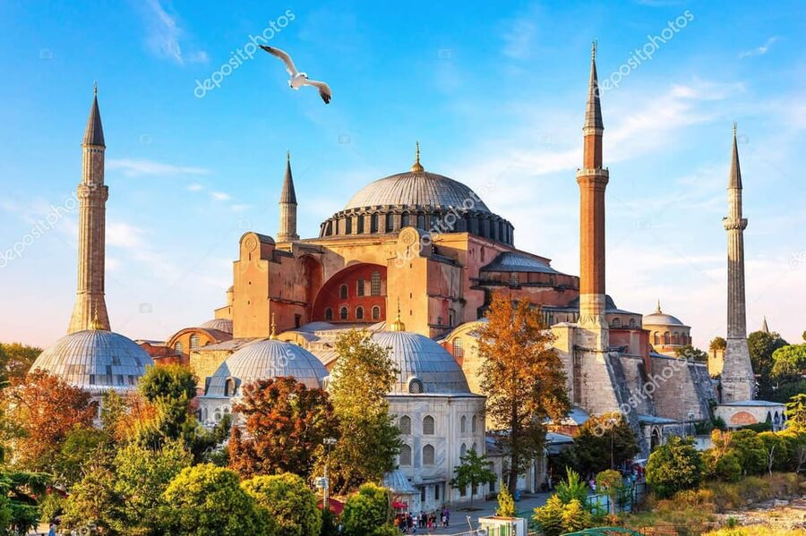 Magnificent Mosques of Istanbul - Starting Point Near Sultanahmet Tram, and Finding Your Guide Fast