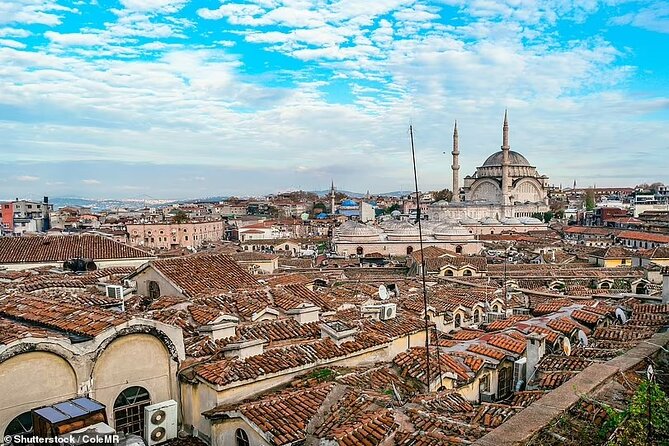 Majestic Istanbul: Walking Tour & Sunset Cruise on the Bosphorus - Süleymaniye Mosque and Spice Bazaar: Ottoman scale meets snackable streets
