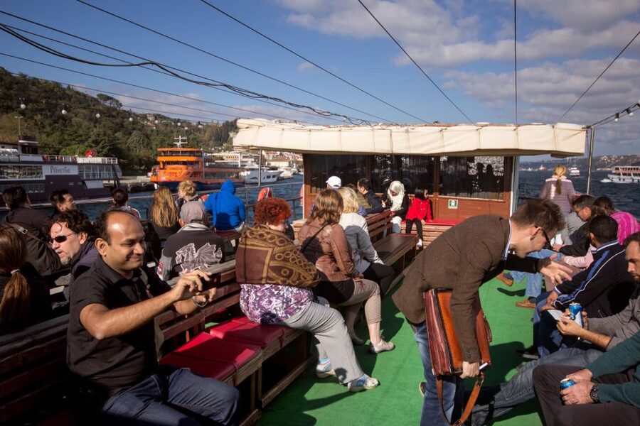 Morning Bosphorus Cruise and Spice Bazaar - Two-for-one Istanbul views in 4 hours: sea and shore