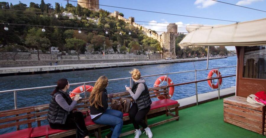 Morning Bosphorus Cruise and Spice Bazaar - The Egyptian Spice Bazaar visit: Yenj Mosque, tasting, and bargaining time