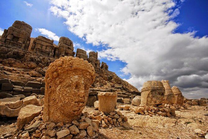 Mount Nemrut and Gobekli Tepe Tour 2-Day 1-Night from Istanbul - Balıklıgöl and Abraham’s Cave: sacred geography with living tradition